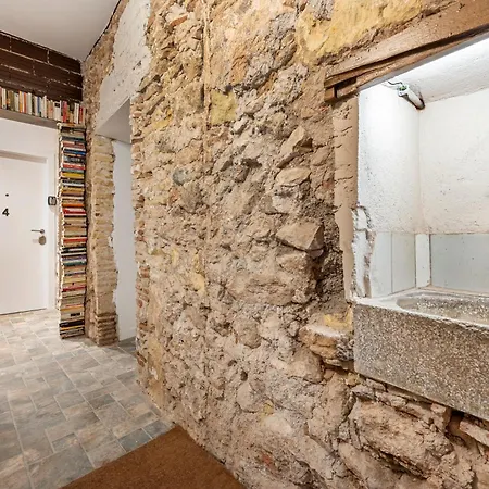 Apartment Old Town Experience *